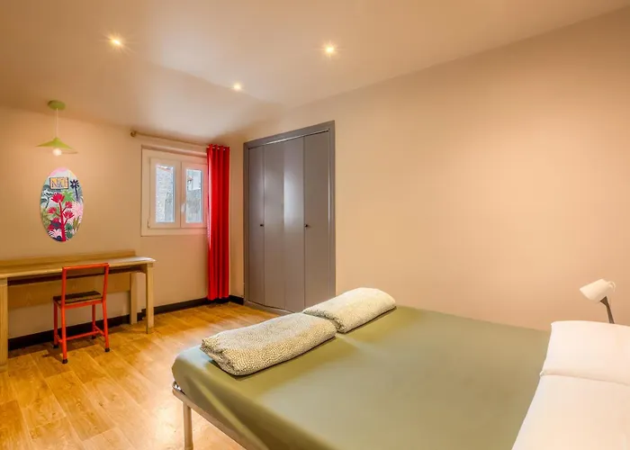 Villa Saint Exupery Beach Hostel Nice